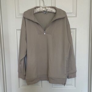 Athleta Cream Pullover